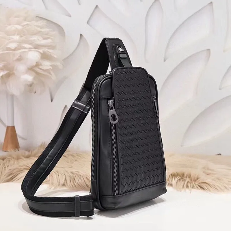 All categories 💚 Top version men’s bags 💚 BV 2024 new BV chest bag